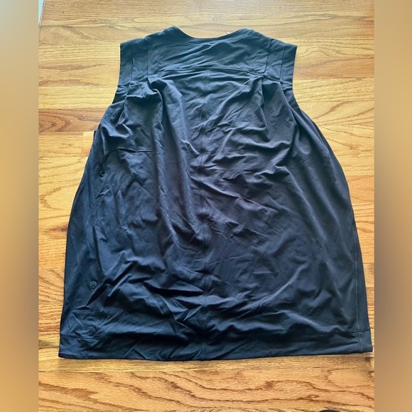 Lululemon Modal Pleated Shoulder Tank - Black - Size 6 - Picture 8 of 8